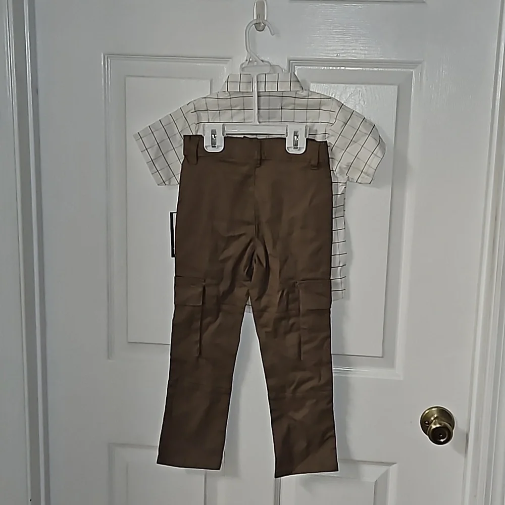 Freestyle 2 Piece Set White Button Down Blue Brown Stripe Sleeve Brown Cargo 5